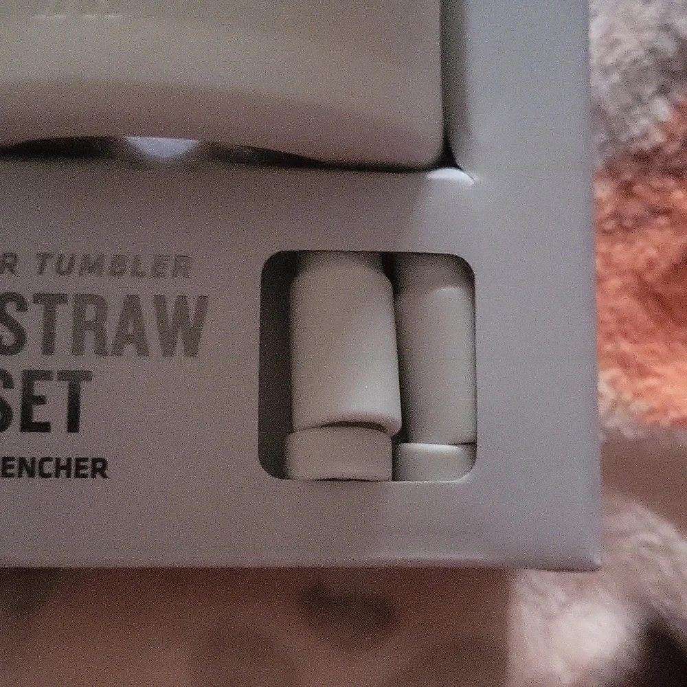 Stanley Boot And Straw Cover Set Fits 20 To 30 Oz Tumbler Two Silver Straws
